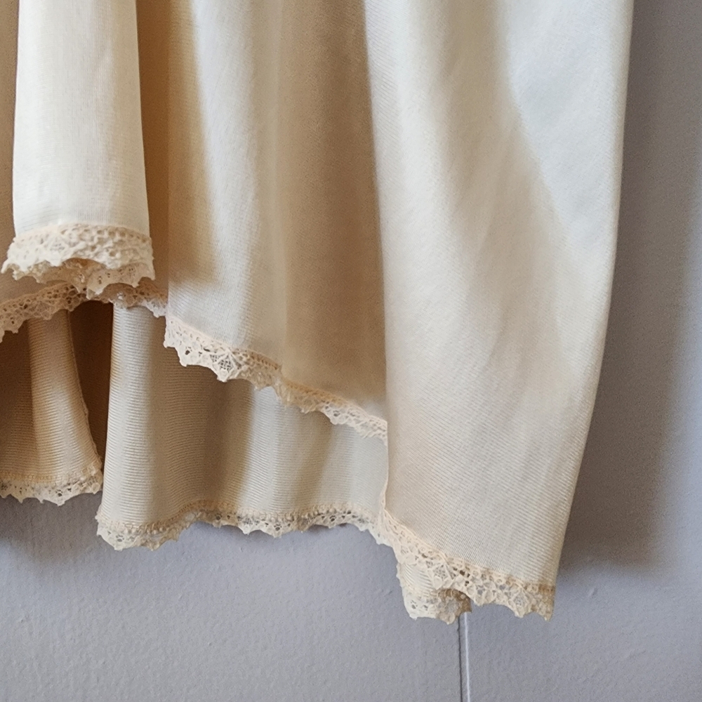 Vintage Handmade Boho Lace Cami Top Cream Satin Sweep Hem Women’s Small - Picture 10 of 16